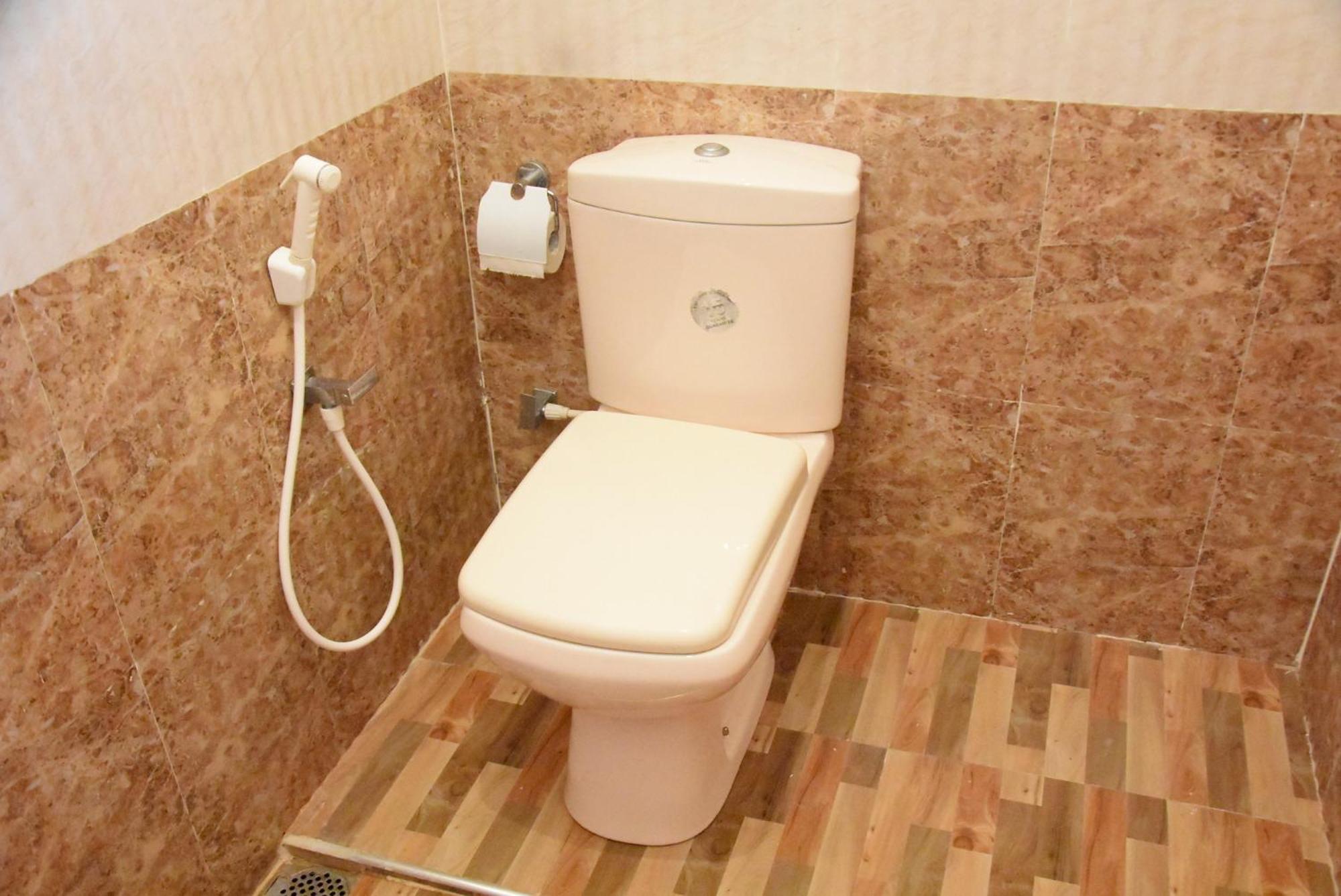 Silverline Guest House Anuradhapura Ngoại thất bức ảnh